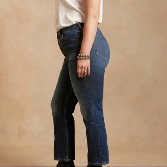 Banana Republic Straight Jeans - Picture 6 of 13